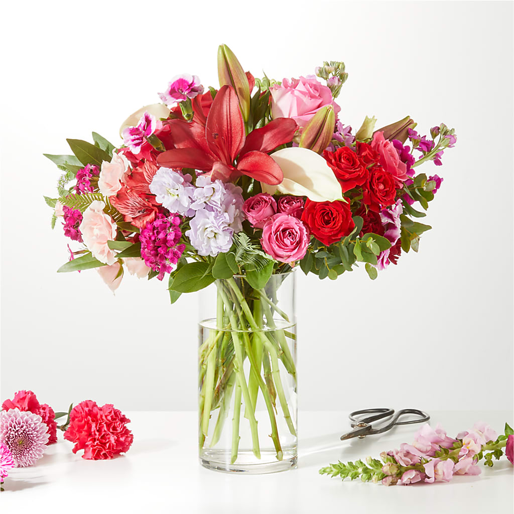 Swooning Over You - A Luxury Florist Original – Bella Rose, Rialto CA