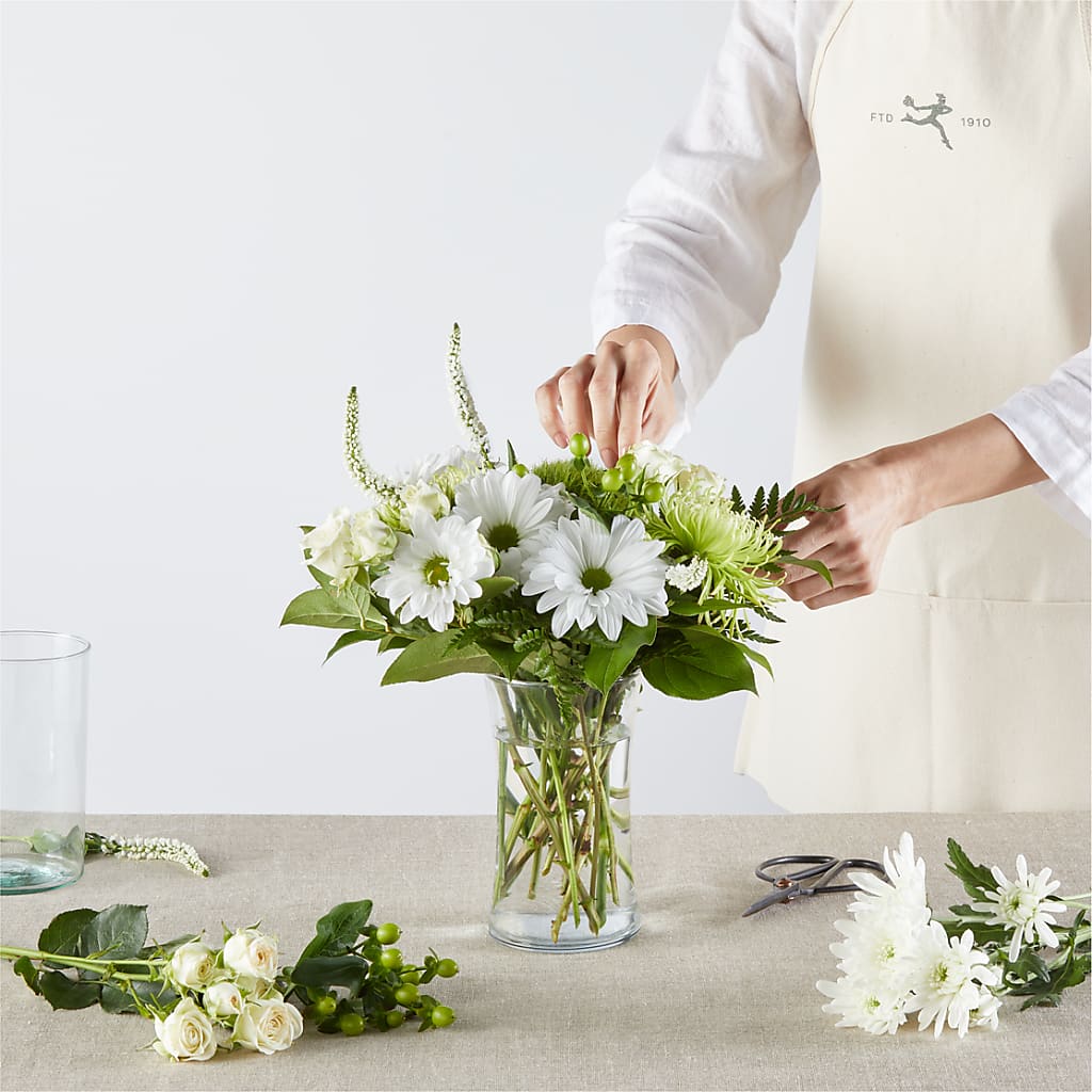 Irish Garden - A Florist Original – Bella Rose, Rialto CA