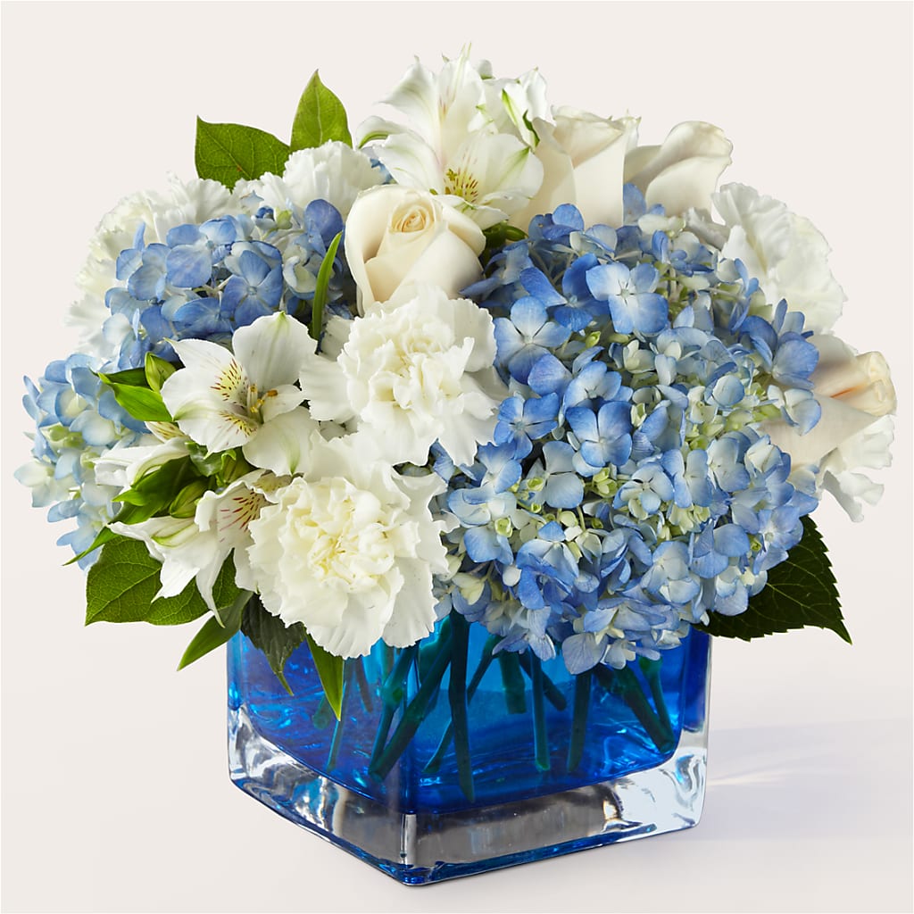 Soothing Waters Bouquet – Bella Rose, Rialto CA