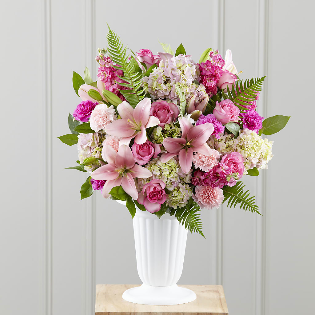 Never-Ending Love Arrangement – Bella Rose, Rialto CA