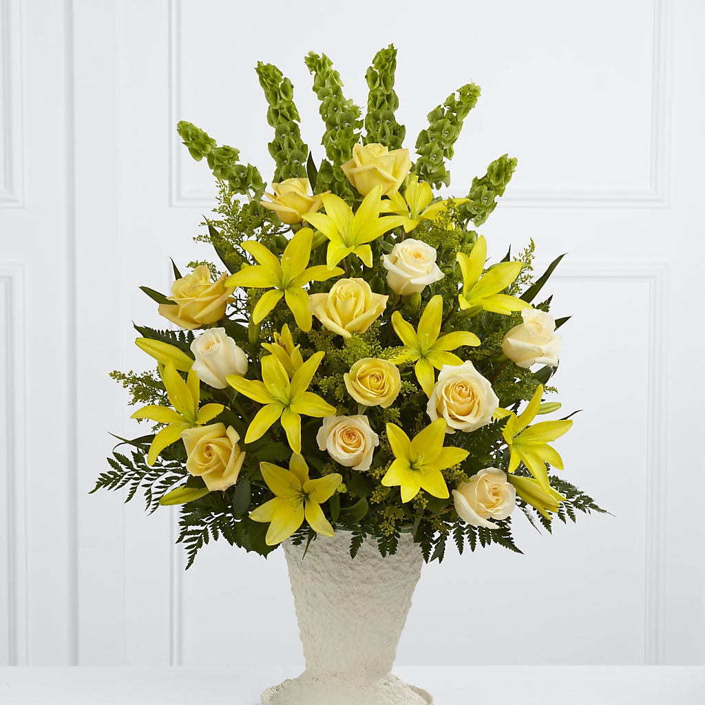 Golden Memories Arrangement – Bella Rose, Rialto CA