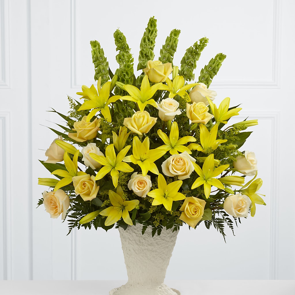 Golden Memories Arrangement – Bella Rose, Rialto CA