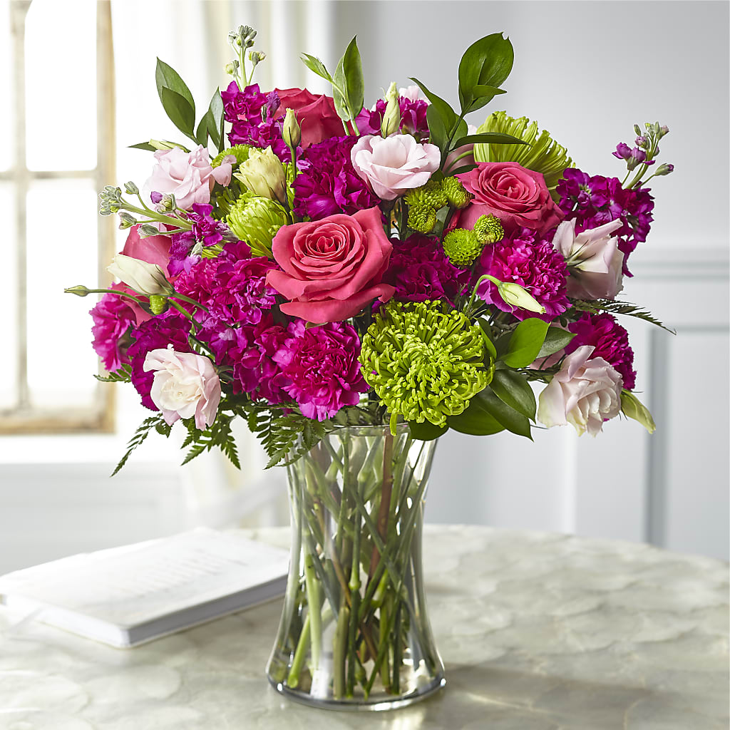 Everlasting Embrace Bouquet – Bella Rose, Rialto CA