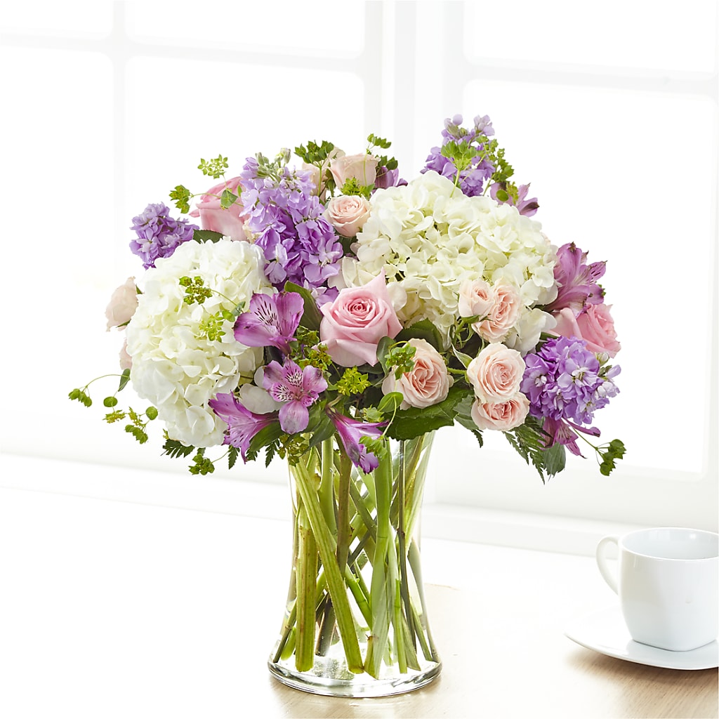 Shared Sentiment Bouquet – Bella Rose, Rialto CA