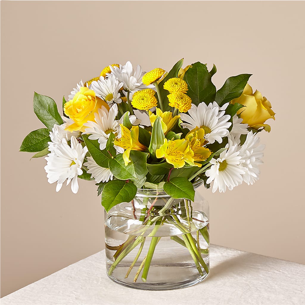 Sunny Sentiments Bouquet – Bella Rose, Rialto CA
