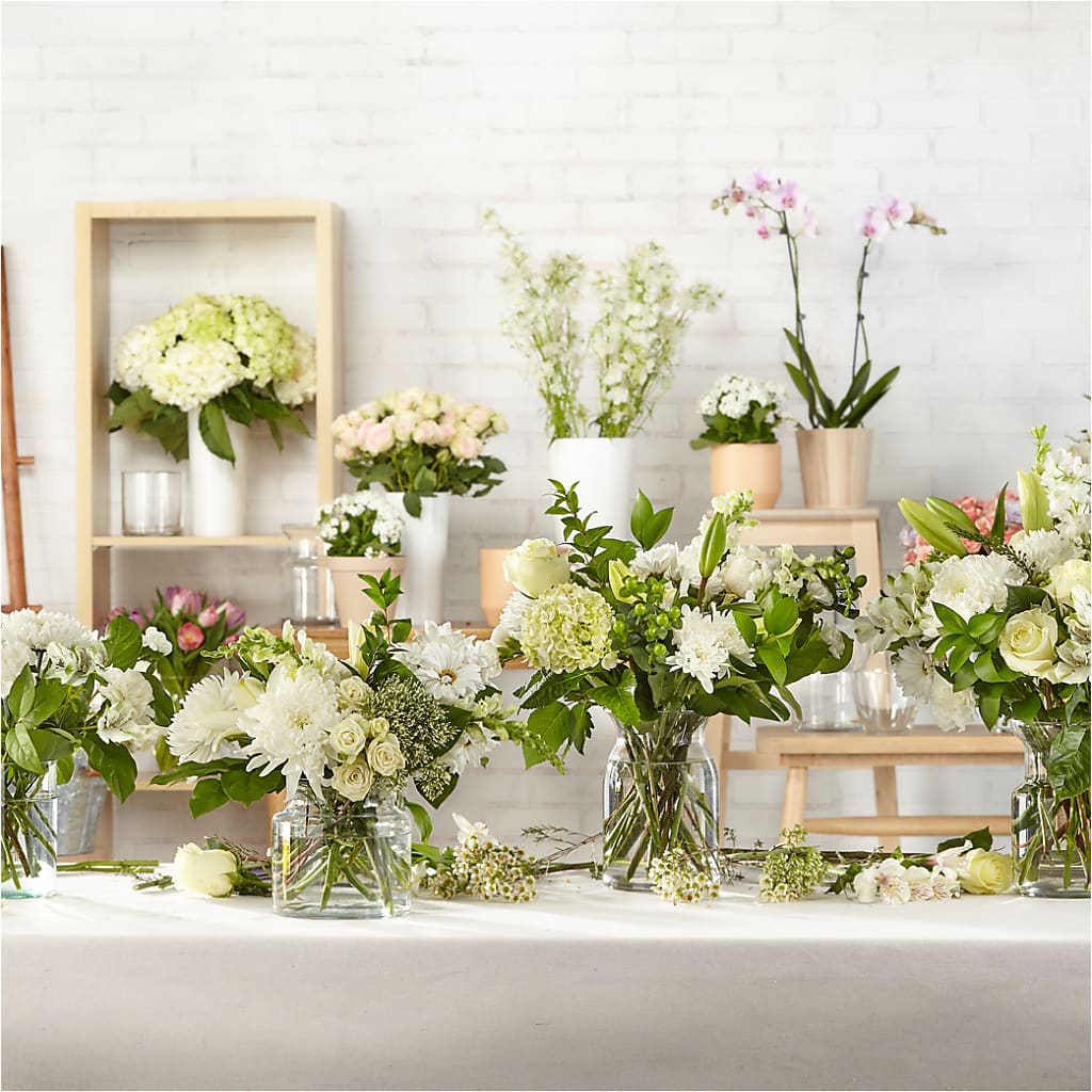 Classic Ivory – A Florist Original – Bella Rose, Rialto CA