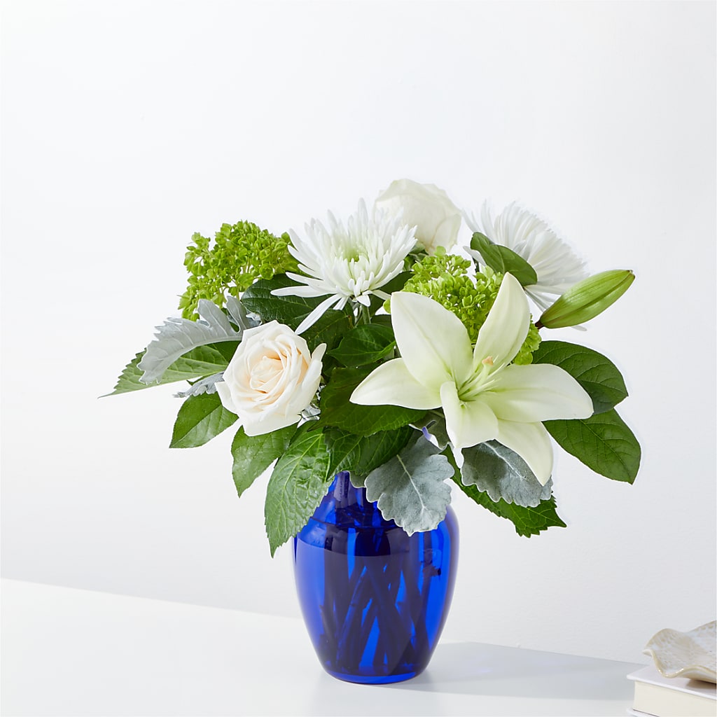 Snowy Dreams Bouquet – Bella Rose, Rialto CA