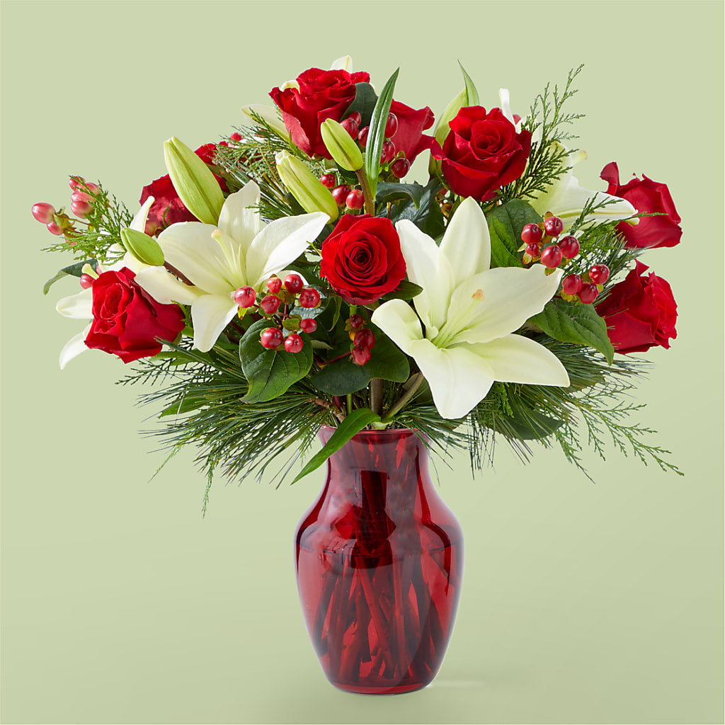 Evergreen Delight Bouquet – Bella Rose, Rialto CA