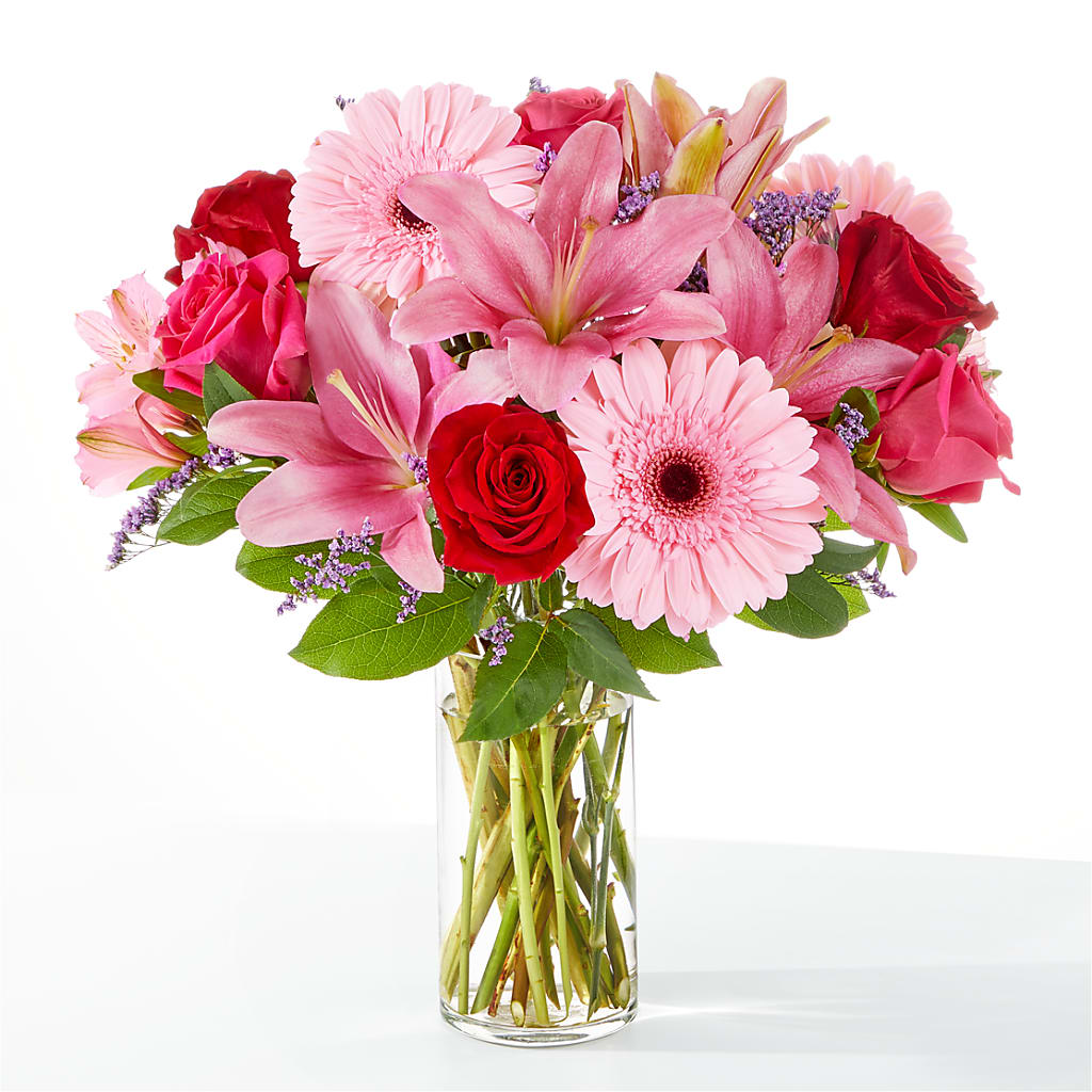 Lots of Love Bouquet – Bella Rose, Rialto CA