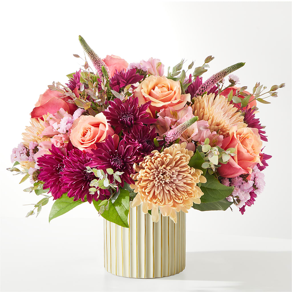 Berry Cobbler Bouquet with Ivory Vase – Bella Rose, Rialto CA