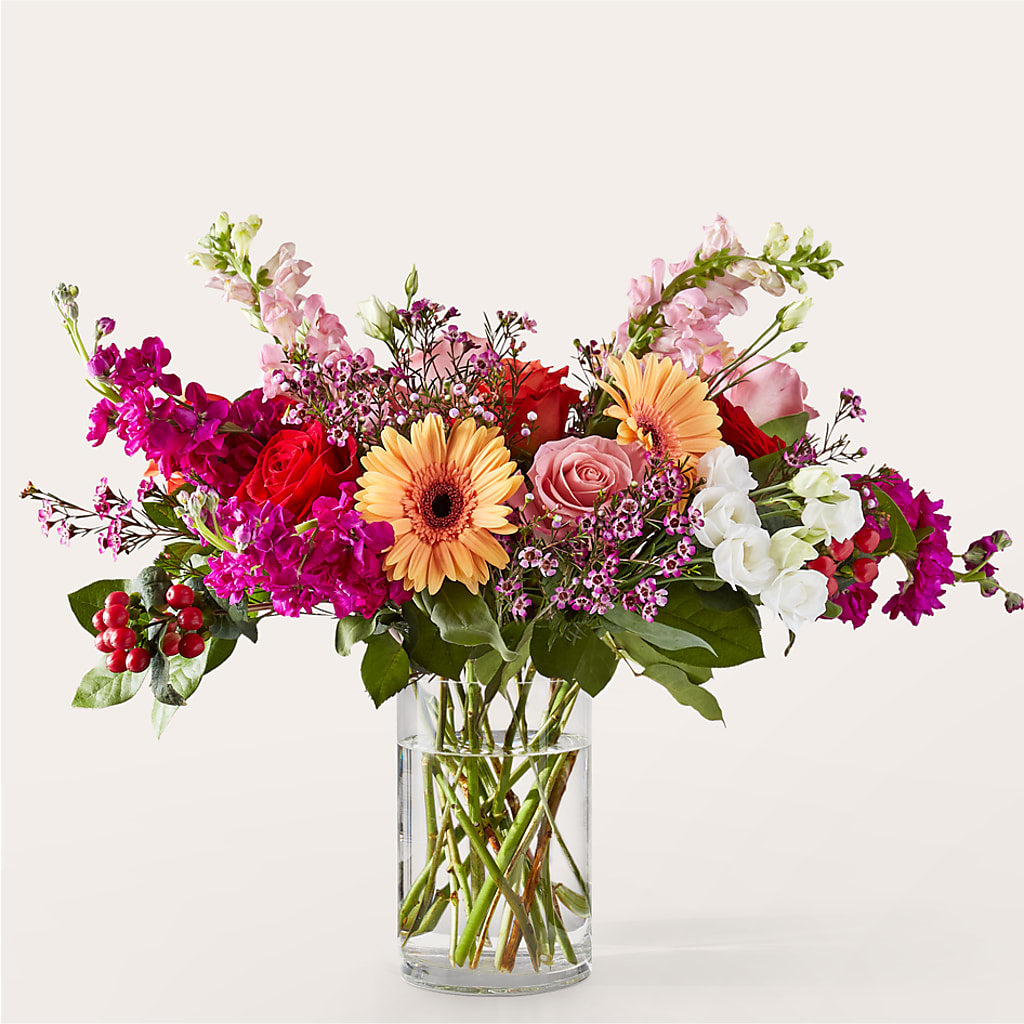 Renaissance Luxury Bouquet – Bella Rose, Rialto CA