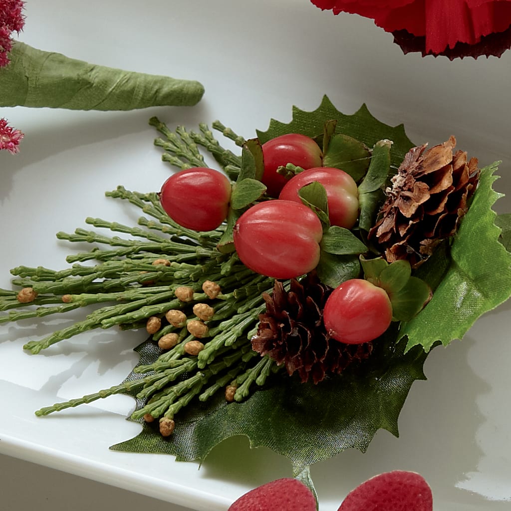 Red Berry Boutonniere – Bella Rose, Rialto CA