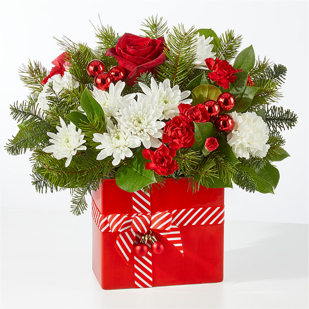 Presents Under the Tree Bouquet –  Bella Rose, Rialto CA