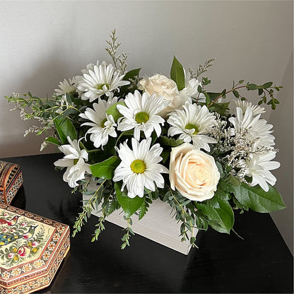 Fresh Linen Box Bouquet –  Bella Rose, Rialto CA
