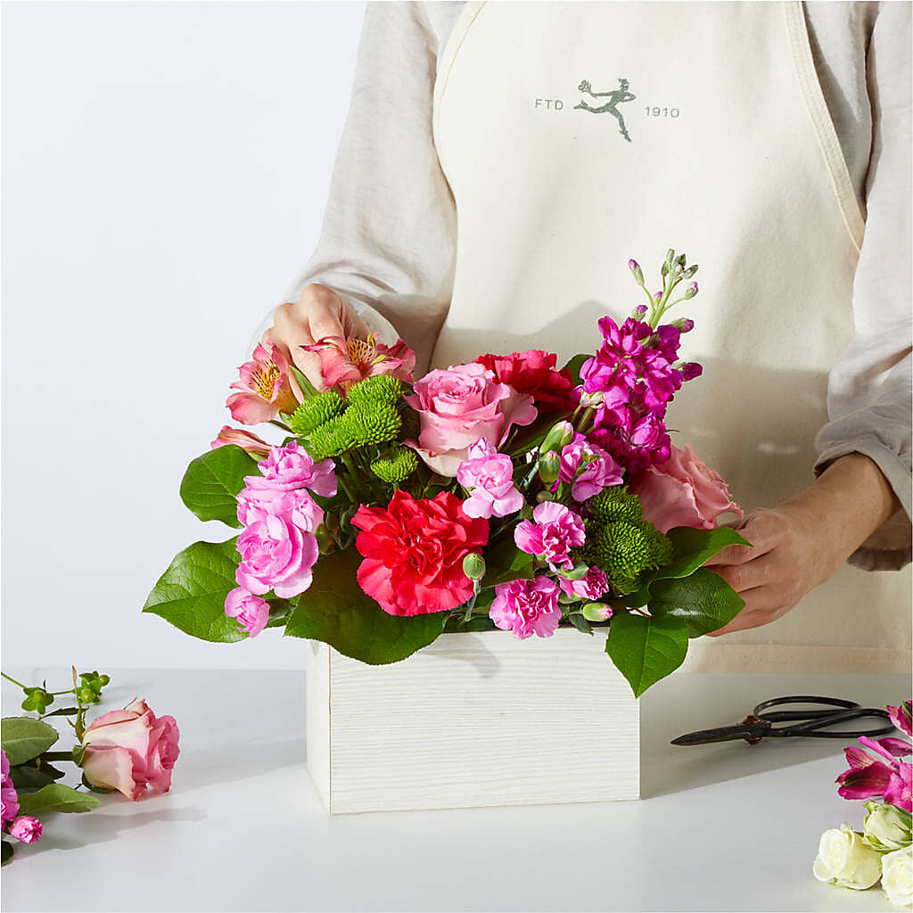 Sweetberry Box – A Florist Original –  Bella Rose, Rialto CA