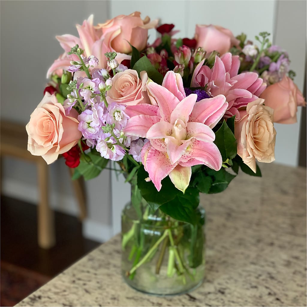 Romantique Bouquet –  Bella Rose, Rialto CA