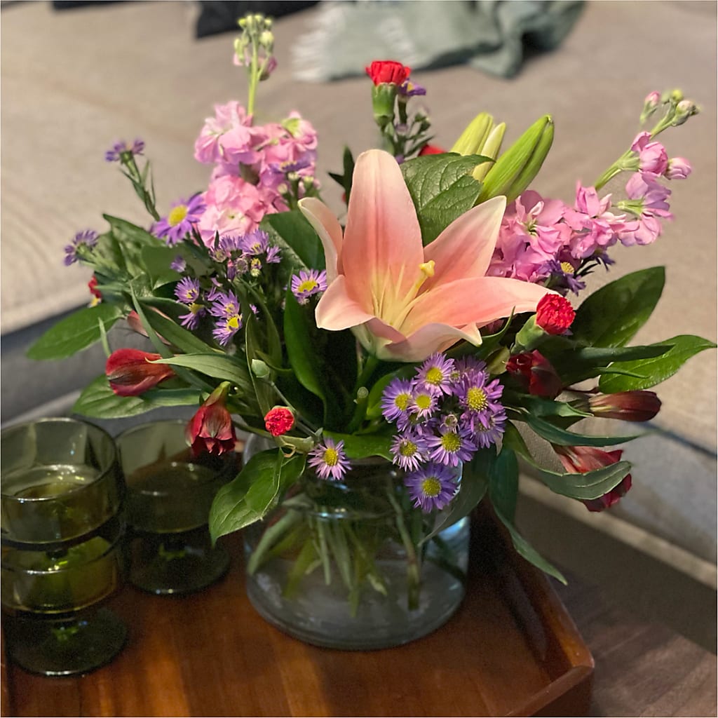 Romantique Bouquet –  Bella Rose, Rialto CA
