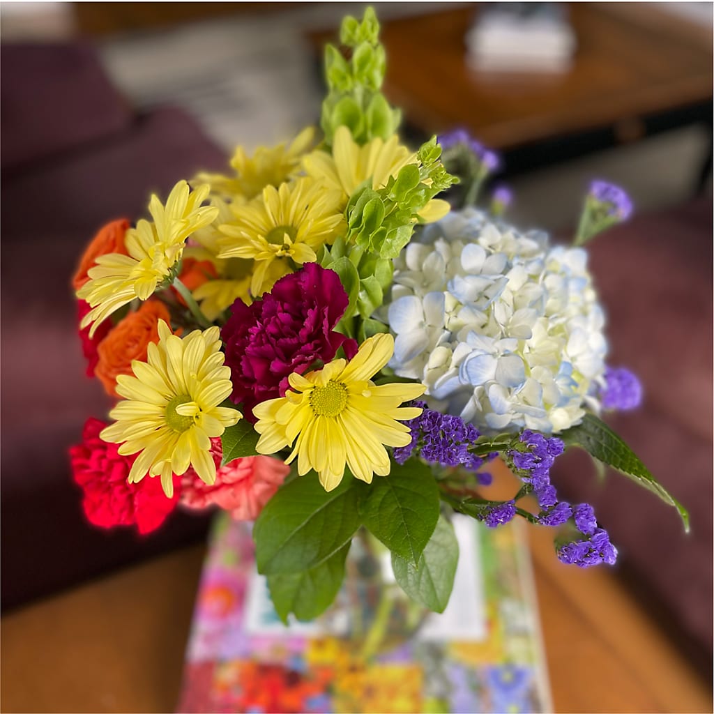 Summer Spectra - A Florist Original –  Bella Rose, Rialto CA