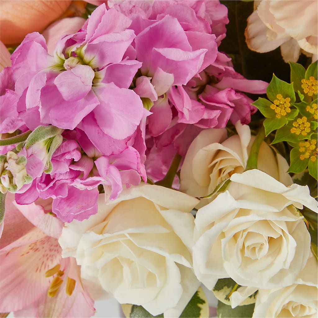 Paradise Bouquet –  Bella Rose, Rialto CA