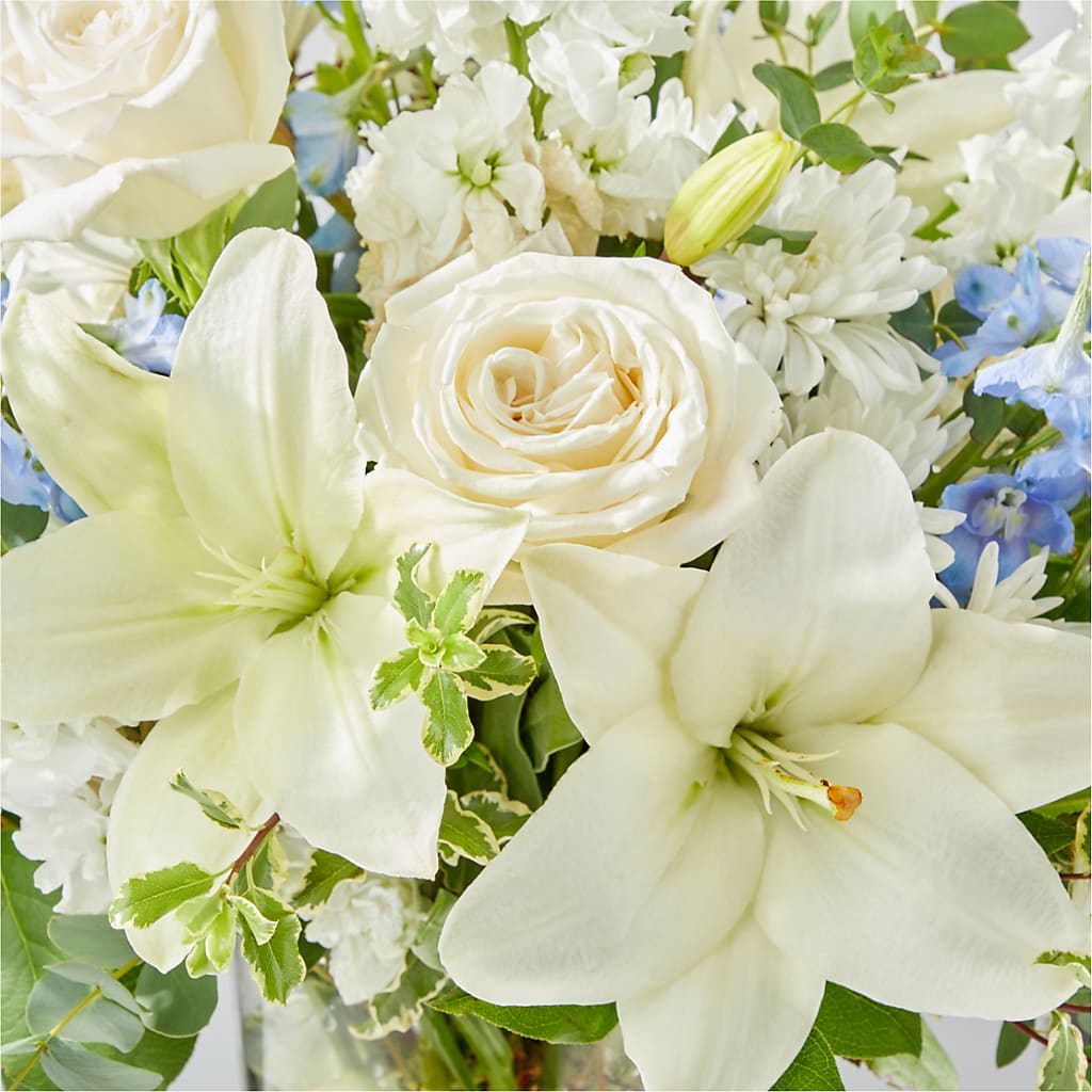 Peace of Mind Bouquet –  Bella Rose, Rialto CA