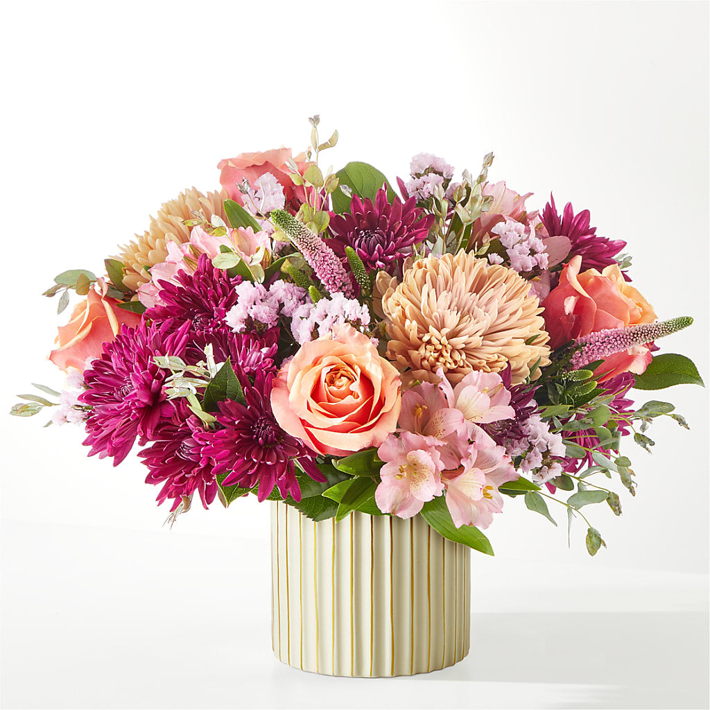 Berry Cobbler Bouquet with Ivory Vase –  Bella Rose, Rialto CA