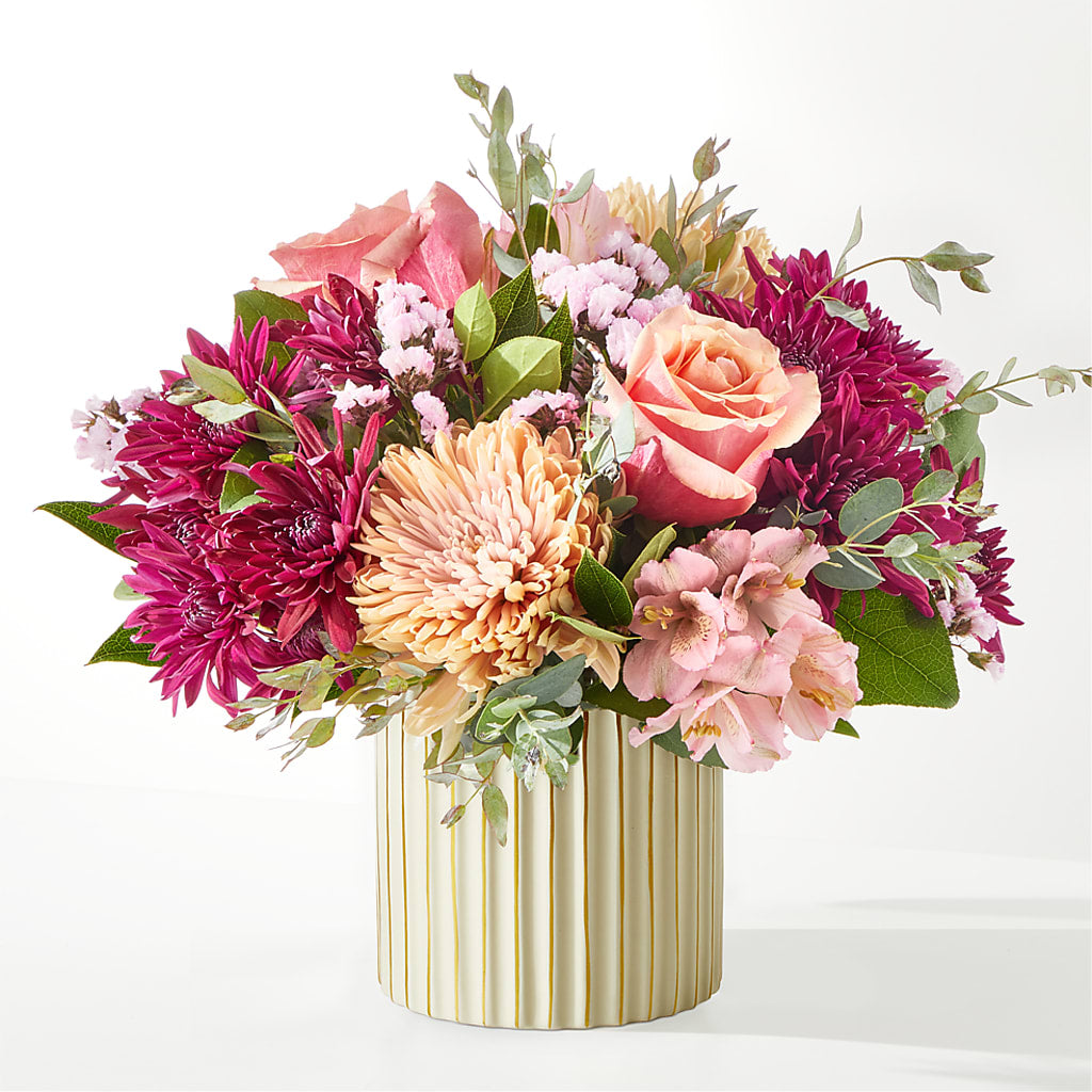 Berry Cobbler Bouquet with Ivory Vase –  Bella Rose, Rialto CA