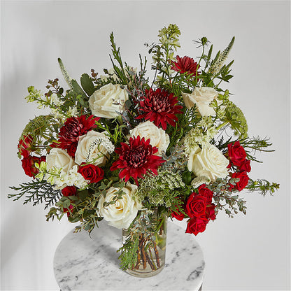 Favorite Traditions Bouquet –  Bella Rose, Rialto CA