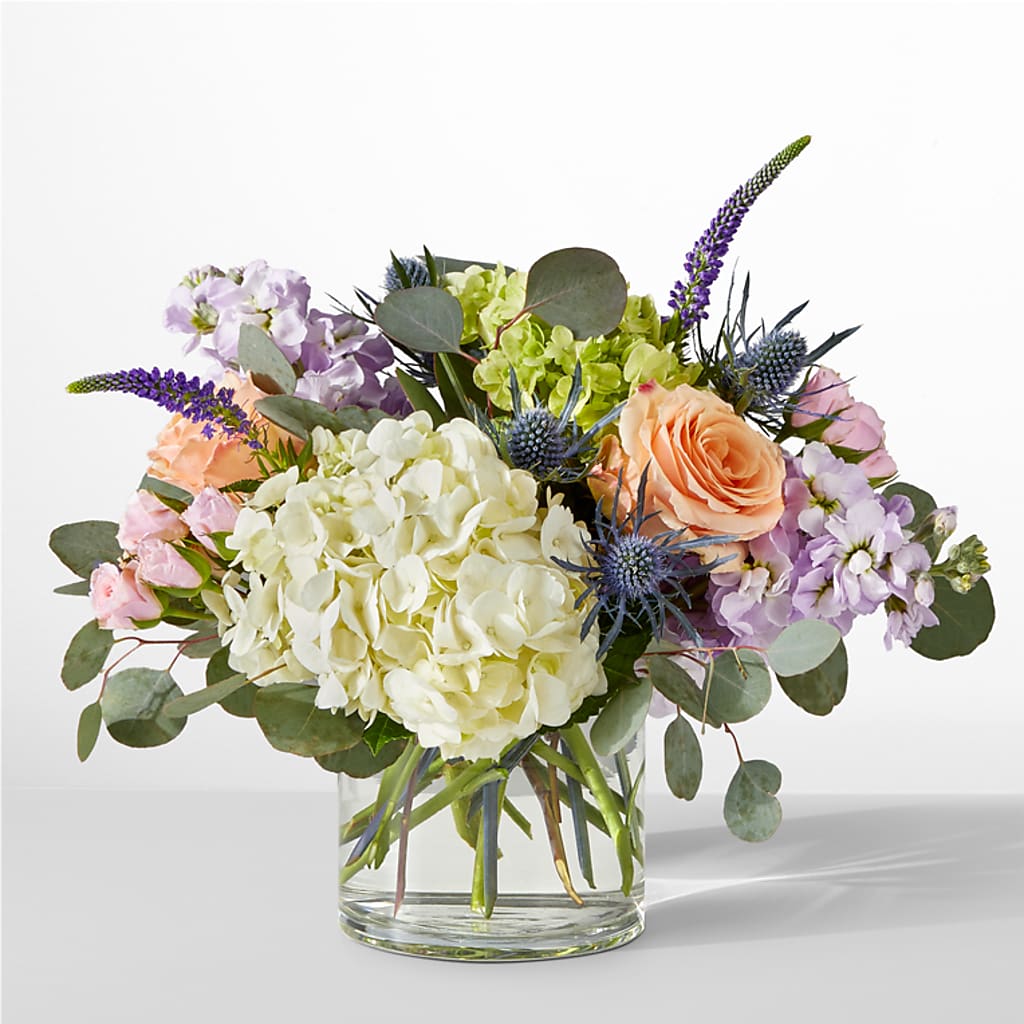 Porch Swing Bouquet –  Bella Rose, Rialto CA