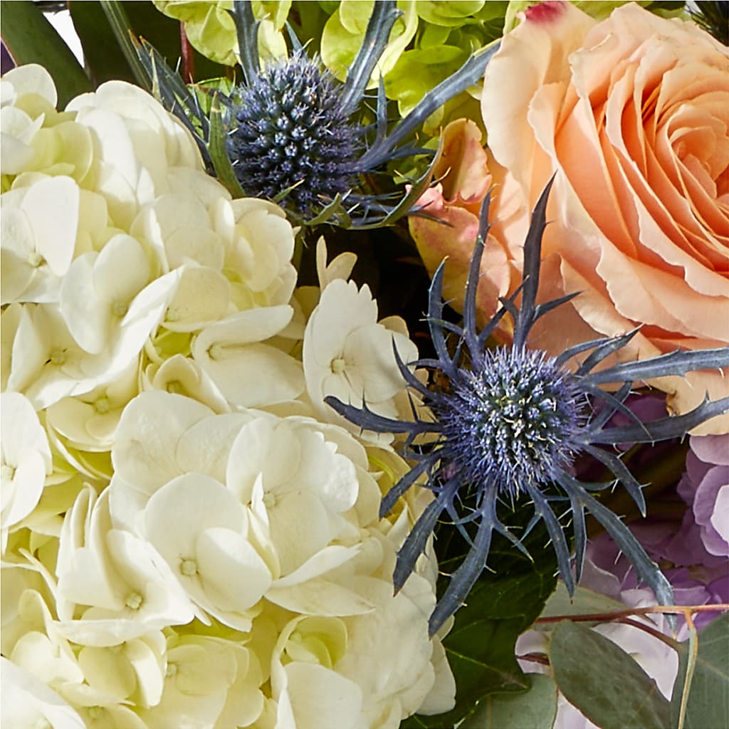 Porch Swing Bouquet –  Bella Rose, Rialto CA