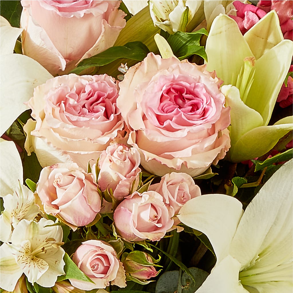 Ballet Slippers Bouquet –  Bella Rose, Rialto CA