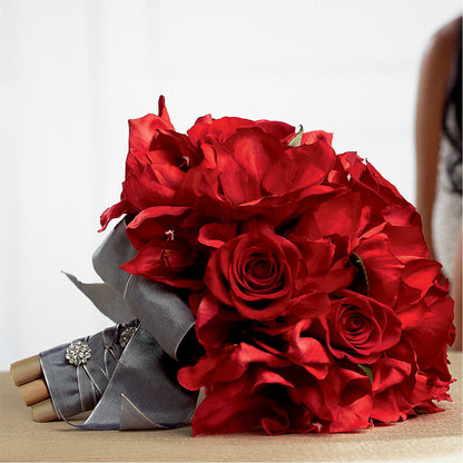 Heart's Happiness Bouquet –  Bella Rose, Rialto CA